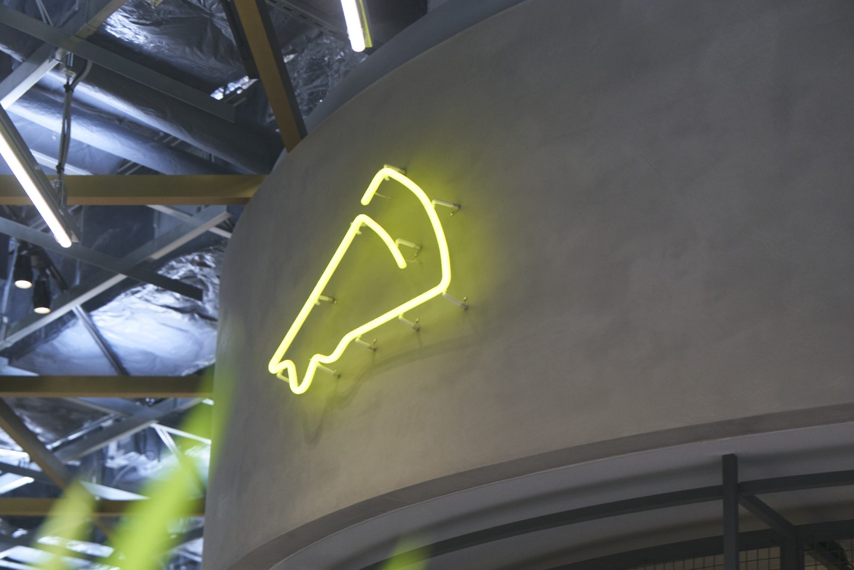 CRAZYPIZZA toranomon